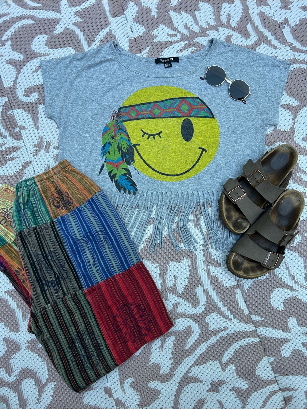 Forever 21 Fringe Festival Hippie Boho Smiley Face Crop Top Shirt | Size M